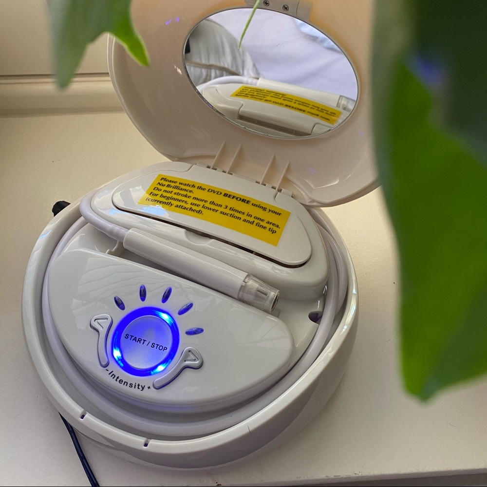 Nu Brilliance At home Microdermabrasion kit